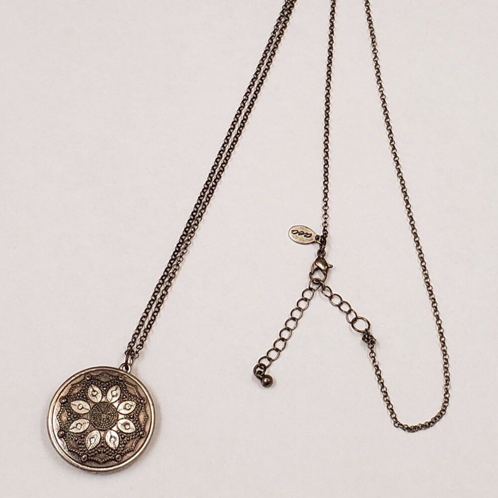 American Eagle Outfitter, Vintage silver, long filegree medallion necklace